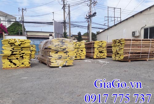 Gỗ sồi (oak) chưa rong bìa