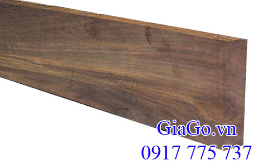 gỗ óc chó (walnut) xẻ thanh