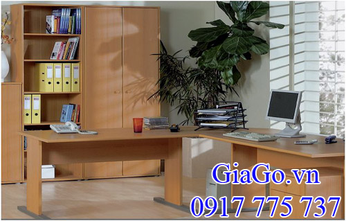 phòng làm việc bằng gỗ dẻ gai